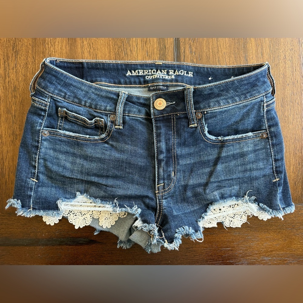 American Eagle  Women's High- Rise Shortie Blue Denim Shorts- size 6